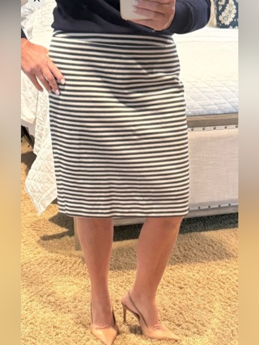 Ann Taylor pencil skirt, navy blue and white stripe size 10